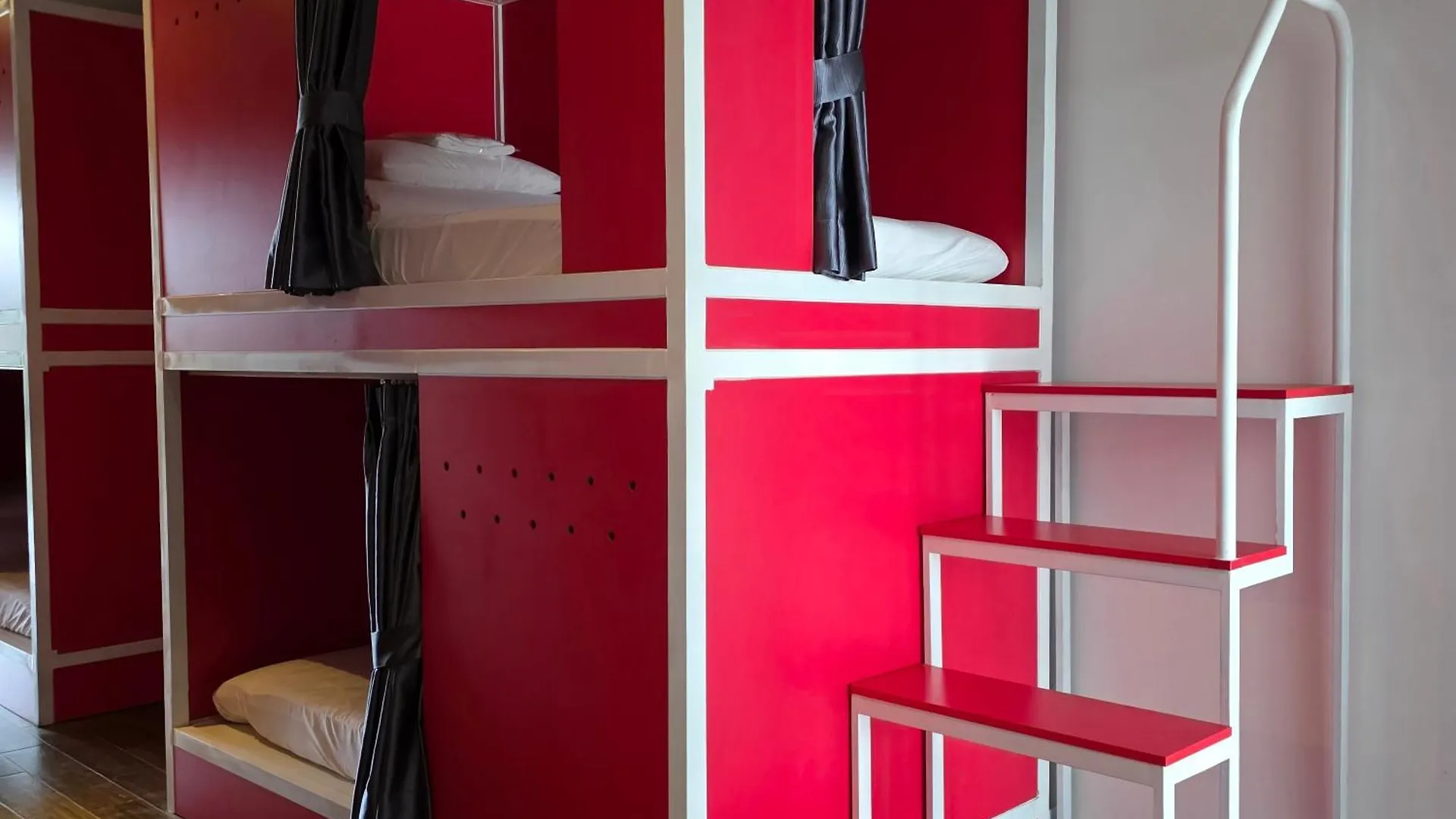 Cozy Cubes Hotel Ho Chi Minh City